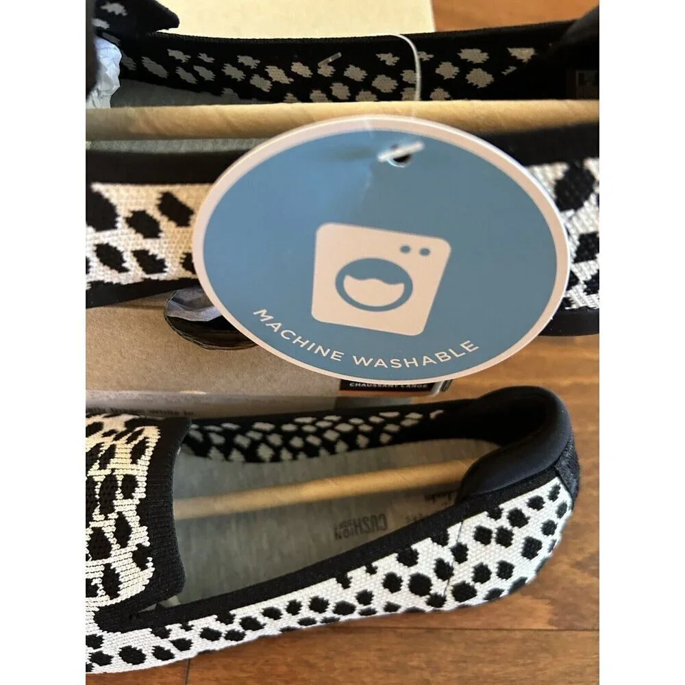 Clarks NWT‎ Carly Dream Loafer White Interest Polka Dot Knit 6 W Soft NEW